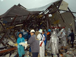По меньшей мере 9 человек погибли и 20 получили ранения в результате торнадо, обрушившегося на север Японии во вторник