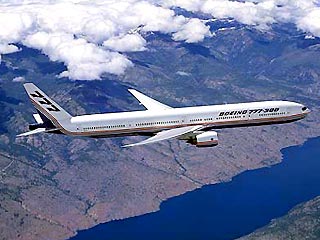 Крупнейший в мире грузоперевозчик компания FedEx во вторник 7 ноября объявила, что вместо десяти самолетов А380 она решила приобрести 15 лайнеров Boeing 777