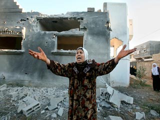 Ранним утром в Бейт-Хануне прогремела серия взрывов, в результате которой погибли, по меньшей мере, 23 человека, еще около 50 получили ранения различной степени тяжести