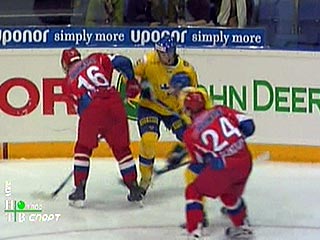 На финском этапе Евротура хоккейная сборная России выиграла у шведов со счетом 5:4 и сделала отличную заявку на победу в "Кубке Карьяла"