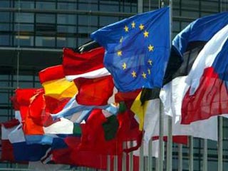 Евросоюз отказывается расширяться из-за "усталости"