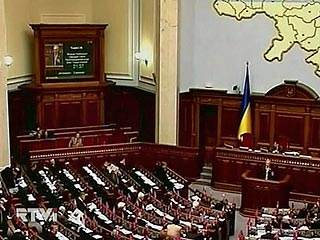 Верховная Рада Украины в четверг поддержала в первом чтении проект закона о Кабинете министров, предложенный правительством