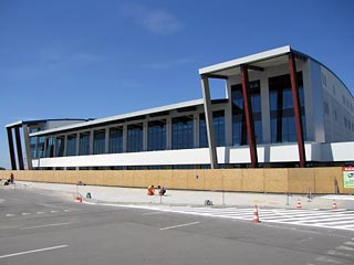 В Польше из-за подозрительной коробки был эвакуирован международный аэропорт в Катовице