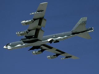 1. Боинг B-52 - "Stratofortress"