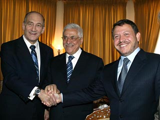 США хотят устроить встречу израильского премьера с главой ПНА в Аммане