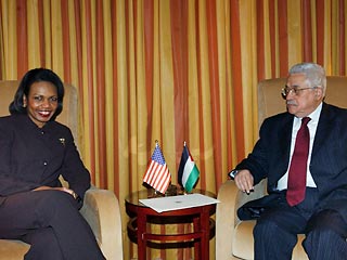 Госсекретарь США Кондолиза Райс провела в четверг переговоры с главой Палестинской автономии Махмудом Аббасом,