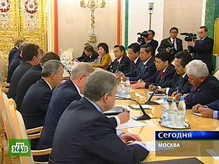 Россия и Индонезия прежде всего будут развивать торгово-экономическое сотрудничество, а также взаимодействие на международной арене