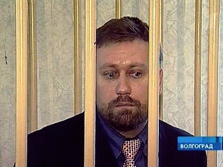 Судебная коллегия по уголовным делам Волгоградского областного суда оставила под стражей бывшего мэра Волгограда Евгения Ищенко, не найдя оснований для изменения меры пресечения