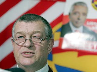 Польский политик, ставший главным героем сексуального скандала, добровольно стал беспартийным