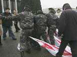 В Минске за акцию в поддержку Козулина задержаны 22 оппозиционера