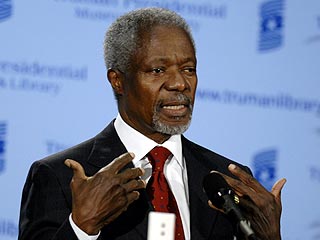 В своей прощальной речи Генсек ООН Кофи Аннан раскритиковал антитеррористическую кампанию США