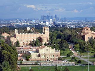 Неизвестные хакеры взломали компьютерную систему Университета Калифорнии в Лос-Анджелесе и получили доступ к базе с личными данными его выпускников, студентов и сотрудников