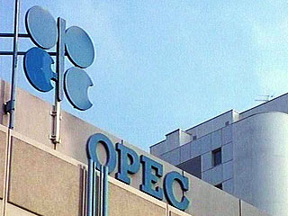 В четверг 14 декабря на очередной встрече министров стран ОПЕК было принято о снижении добычи на 0,5 млн баррелей нефти в сутки с 1 февраля 2007 года