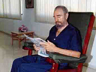 Кубинский лидер Фидель Кастро "тяжело болен и находится при смерти", полагает директор Национальной разведки США Джон Негропонте