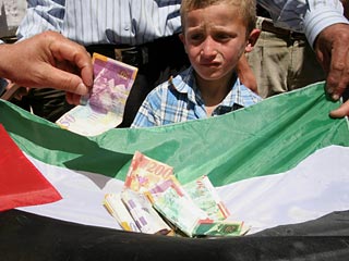 Посредники по ближневосточному урегулированию призывают помочь деньгами палестинцам