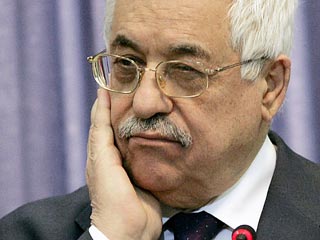 Глава Палестинской национальной администрации (ПНА) Махмуд Аббас выступает против предложенного "Хамасом" многолетнего перемирия с Израилем