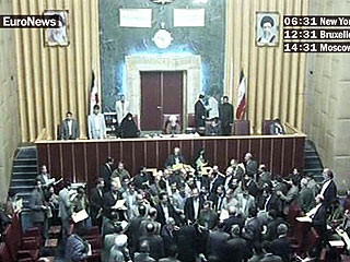 Парламент Ирана принял законопроект, обязывающий правительство страны пересмотреть отношения с Международным агентством по атомной энергии (МАГАТЭ)