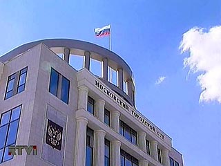 Московский городской суд оставил в силе решение Басманного суда столицы, продлившего на два месяца срок ареста бывшим высокопоставленным чиновникам