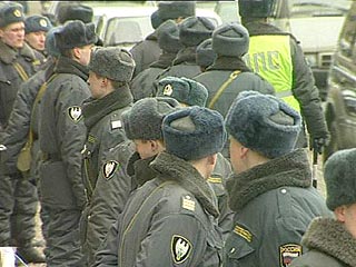 Новый год в Москве: участников 265 мероприятий будут охранять 25 тысяч милиционеров