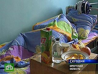 За минувшие сутки в Иркутской области с диагнозом "токсический гепатит" госпитализированы 32 человека, выписаны домой 25, умерли четыре человека