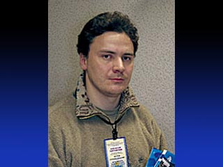 Отец омского журналиста Александра Петрова, застреленного в августе 2006 года в республике Алтай, - Анатолий Петров добивается пересмотра дела и привлечения к уголовной ответственности еще двух человек