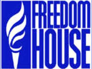 Американские правозащитники: свобода и демократия становятся все менее популярны в мире