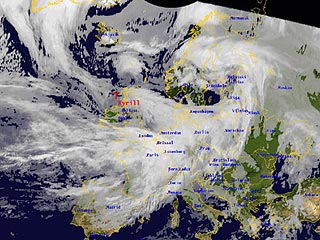 На территории Европы бушует мощный ураган "Кирилл". В результате разгула стихии, по последним данным, в странах континента погибли около 27 человек