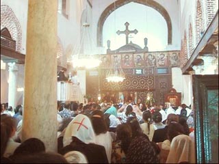 Египетские христиане-копты призывают к изменению статьи конституции, провозглашающей исламское право основным источником закона