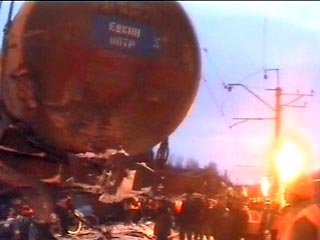 В Оренбургской области сошли с рельсов 36 вагонов товарного поезда, в том числе 16 цистерн с мазутом
