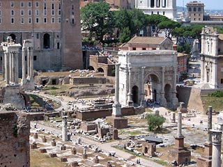 Италия восстановит античные дворцы в Риме
