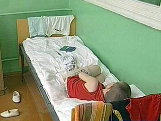 В двух населенных пунктах Чукотки 44 ребенка попали в больницы с признаками пищевого отравления
