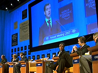 Дмитрий Медведев произвел сенсацию на форуме в Давосе