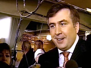 Накануне Багапш заявил в Сухуми, что готов к прямым переговорам с президентом Грузии Михаилом Саакашвили, однако только на условиях взаимного доверия