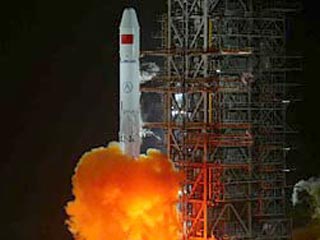 Китай успешно запустил на орбиту навигационный спутник "Бэйдоу"