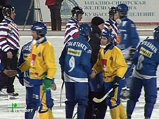 Сборная России по хоккею с мячом сыграет в финале ЧМ со шведами
