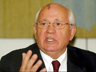 Горбачев категорически не согласен с министром обороны Ивановым в вопросе уничтожения ракет