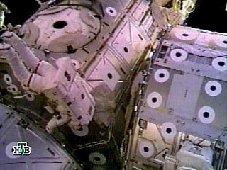 Астронавты NASA закончили ремонт МКС в открытом космосе