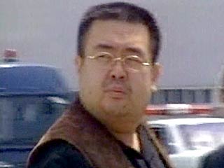Человек, которого называют старшим сыном северокорейского руководителя Ким Чен Ира - Ким Чен Намом, прибыл сегодня в Пекин
