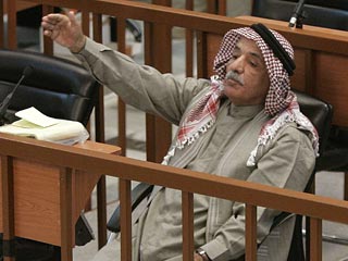Высший трибунал Ирака приговорил сегодня к смертной казни через повешение бывшего вице-президента Ирака Таху Ясина Рамадана, ближайшего соратника Саддама Хусейна