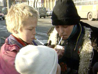 В Карелии для борьбы с подростковым алкоголизмом отрядили "Бабушкин патруль"