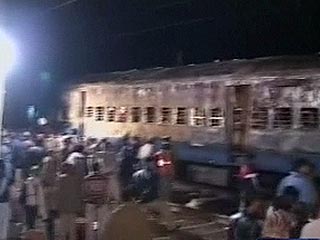 В Индии задержан подозреваемый в причастности к теракту в пассажирском поезде Нью-Дели - Лахор, общее число жертв которой достигло 68 человек