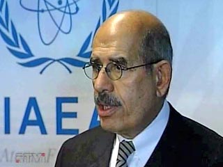 Генеральный директор Международного агентства по атомной энергии (МАГАТЭ) Мухаммед аль-Барадеи предложил сторонам, конфликтующим в вопросе о ядерном досье Тегерана, взять своеобразный "тайм-аут"