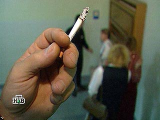 В Европарламенте вновь разрешено курение. Отмену соответствующего административного запрета, введенного с 1 января текущего года, поддержали все депутаты Европарламента, за исключением защитников окружающей среды