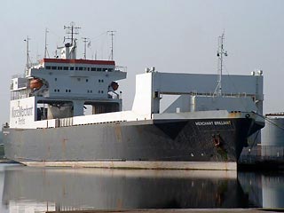 В порту Дублина задержано грузовое судно Merchant Brilliant с российскими моряками