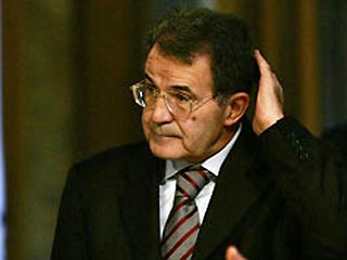 Глава итальянского правительства Романо Проди в среду подал президенту страны Джорджо Наполитано прошение об отставке. Президент страны, как сообщают информагентства, отставку премьер-министра принял