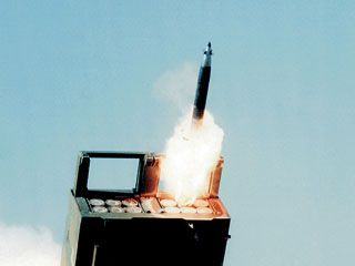 Победителем конкурса на поставку систем, который был объявлен еще в 2005 году, стала MBDA Missile Systems в сотрудничестве с SAAB Microwave Systems