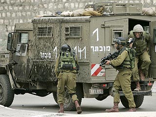Израильские войска вошли в Наблус