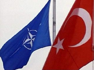 НАТО попросил Турцию открыть воздушное пространство в случае войны с Ираном