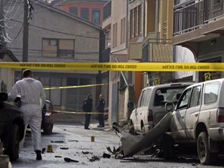 Новый взрыв в Косово: повреждены 7 автомобилей миссии ОБСЕ