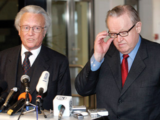Безрезультатно завершились проходившие в течение восьми дней в Вене переговоры между делегациями Белграда и Приштины по плану будущего статуса этого края, предлагаемого спецпосланником генерального секретаря ООН Мартти Ахтисаари (на фото справа)